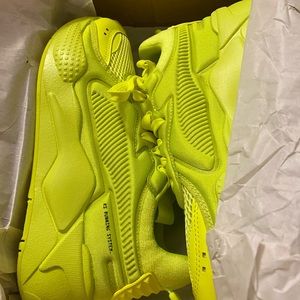 Puma Yellow 8.5 sneakers